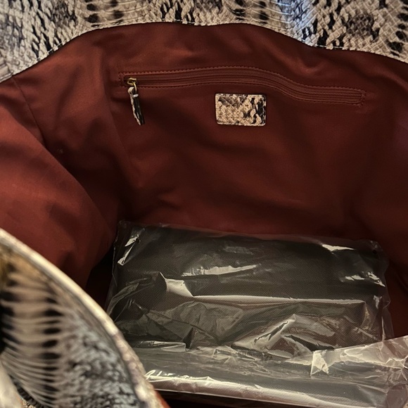 Margot Adele Oversized Python Embossed Leather Tote Bag - Picture 14 of 16